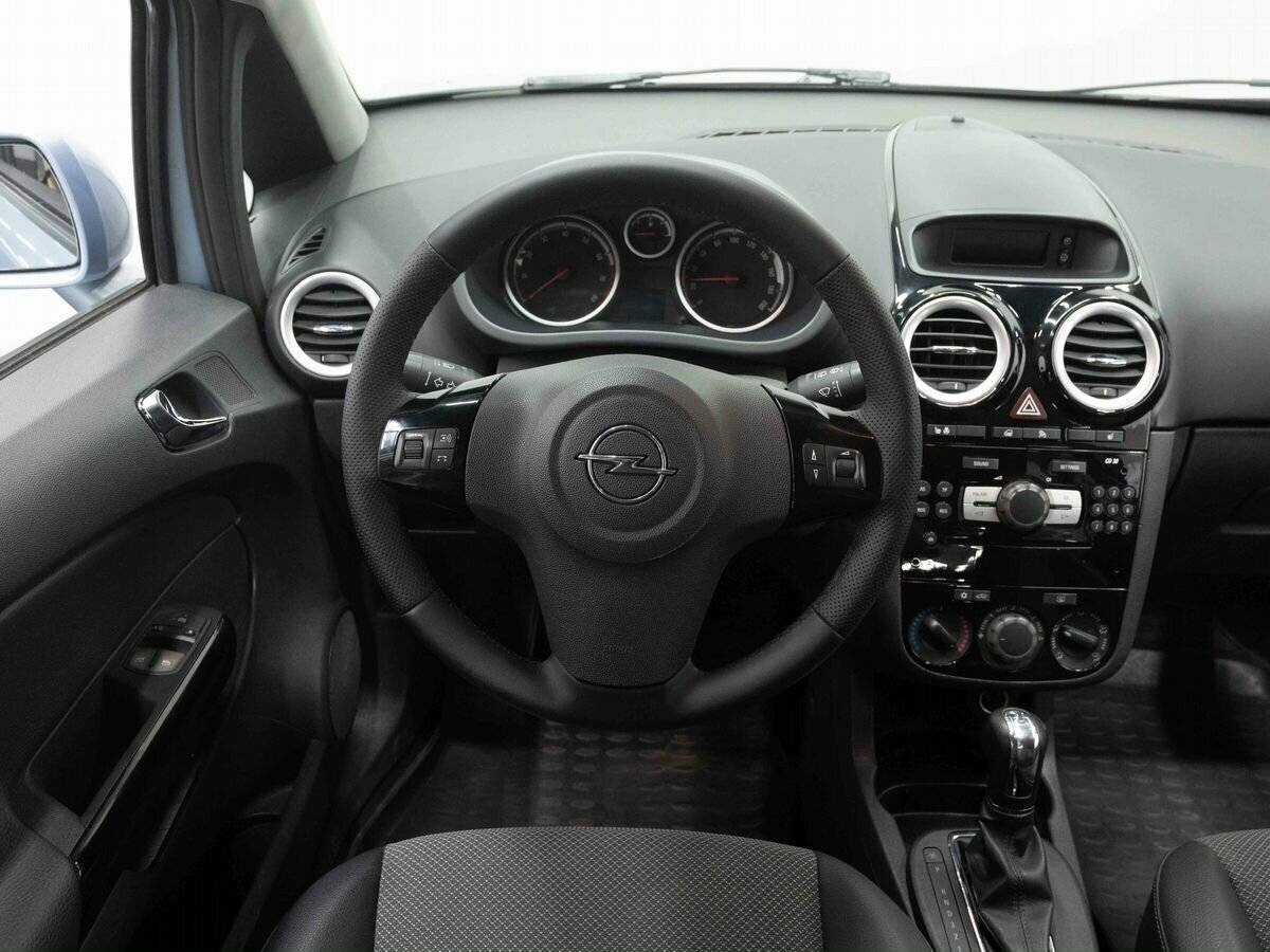 Opel Corsa с пробегом — 2008 год. Фото: #13