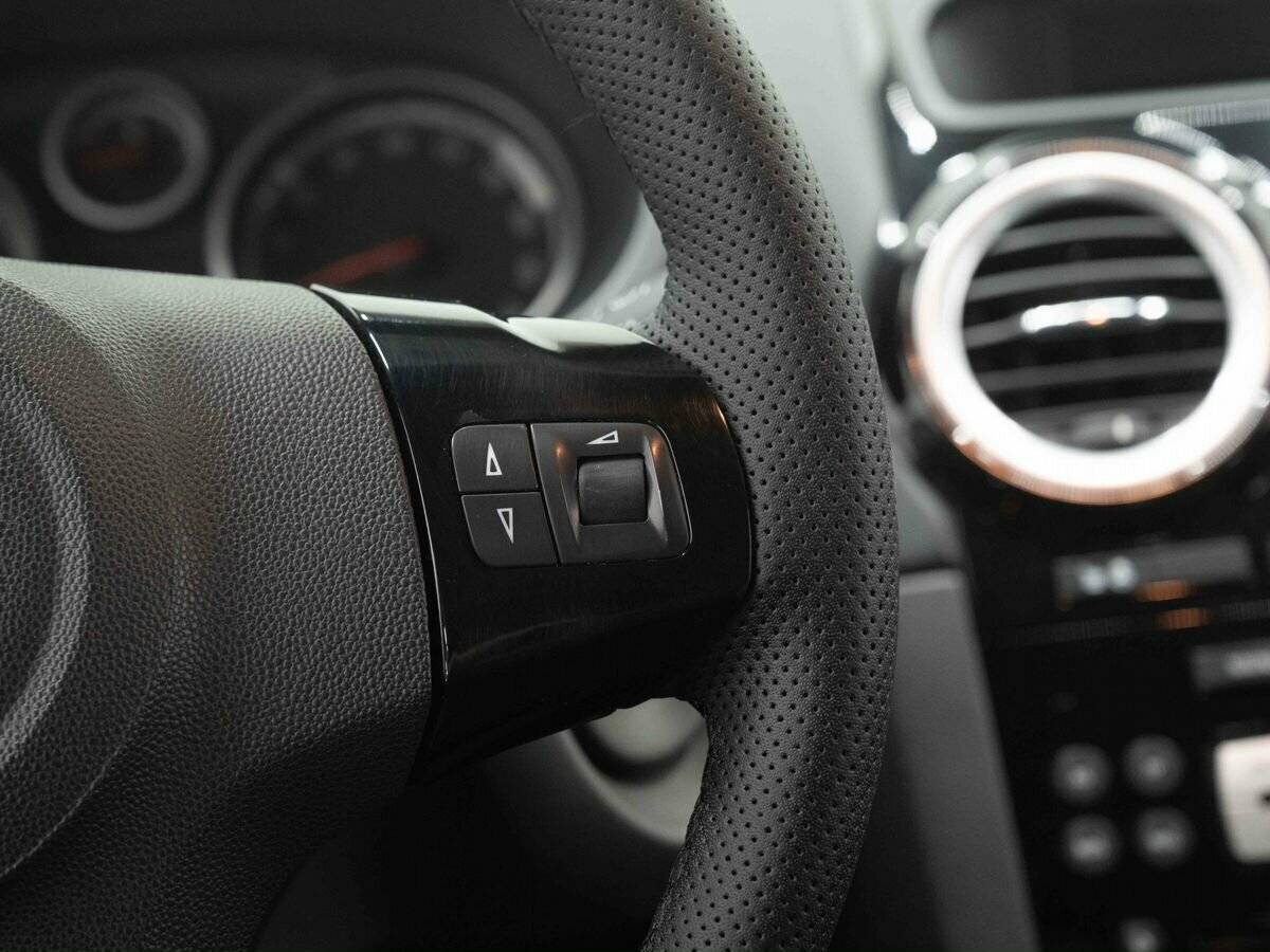 Opel Corsa с пробегом — 2008 год. Фото: #15