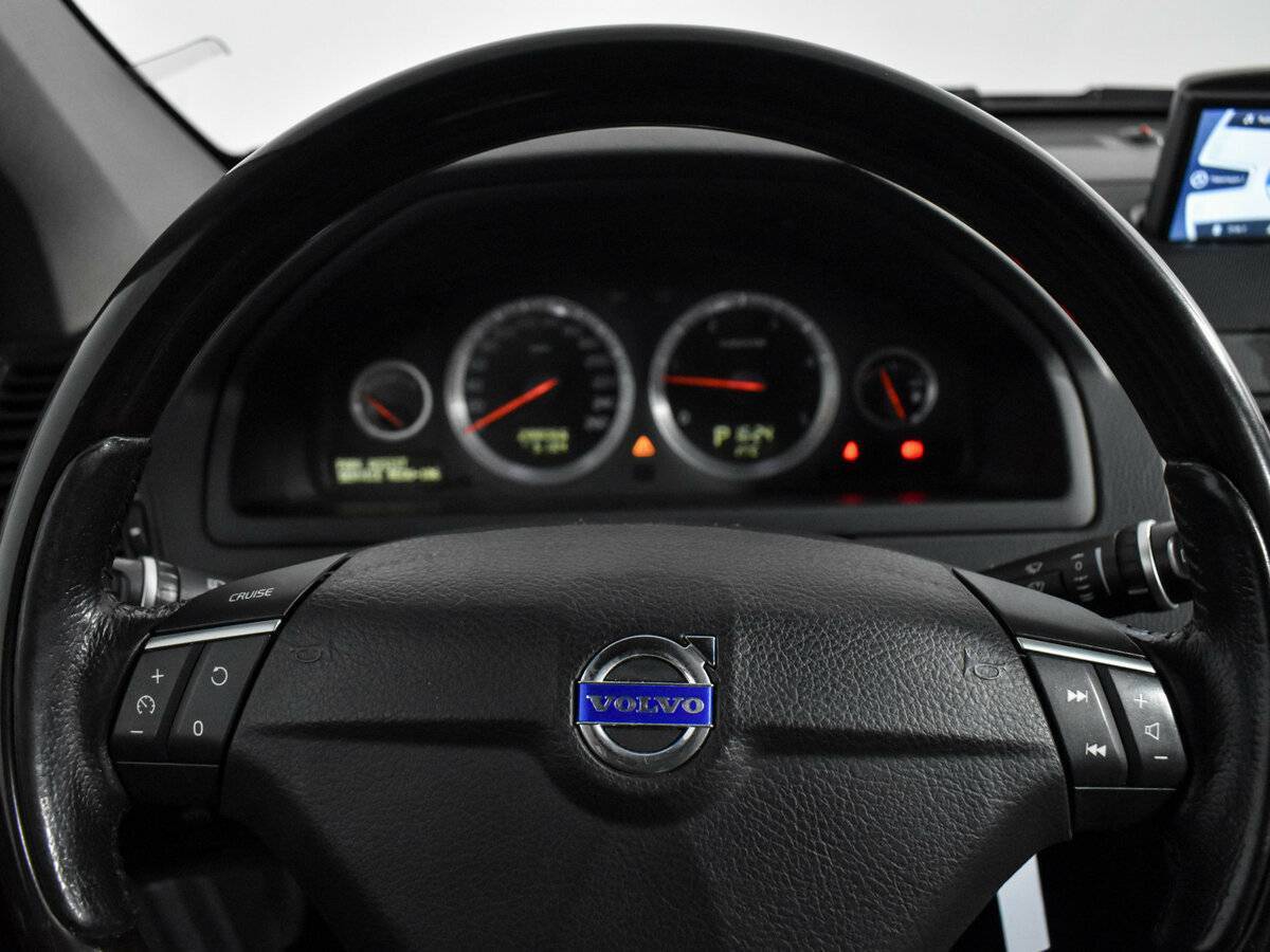 Volvo XC90 с пробегом — 2008 год. Фото: #15