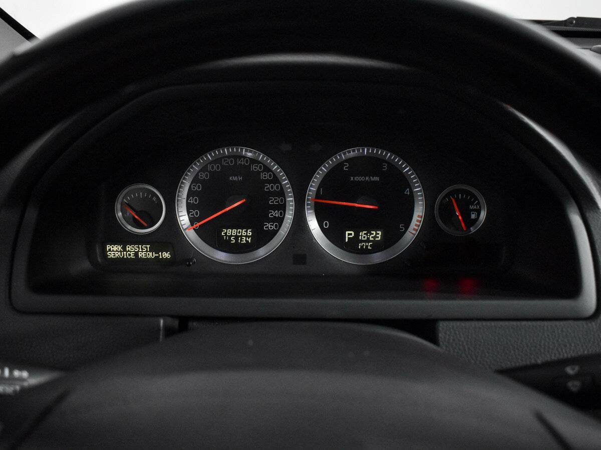 Volvo XC90 с пробегом — 2008 год. Фото: #17