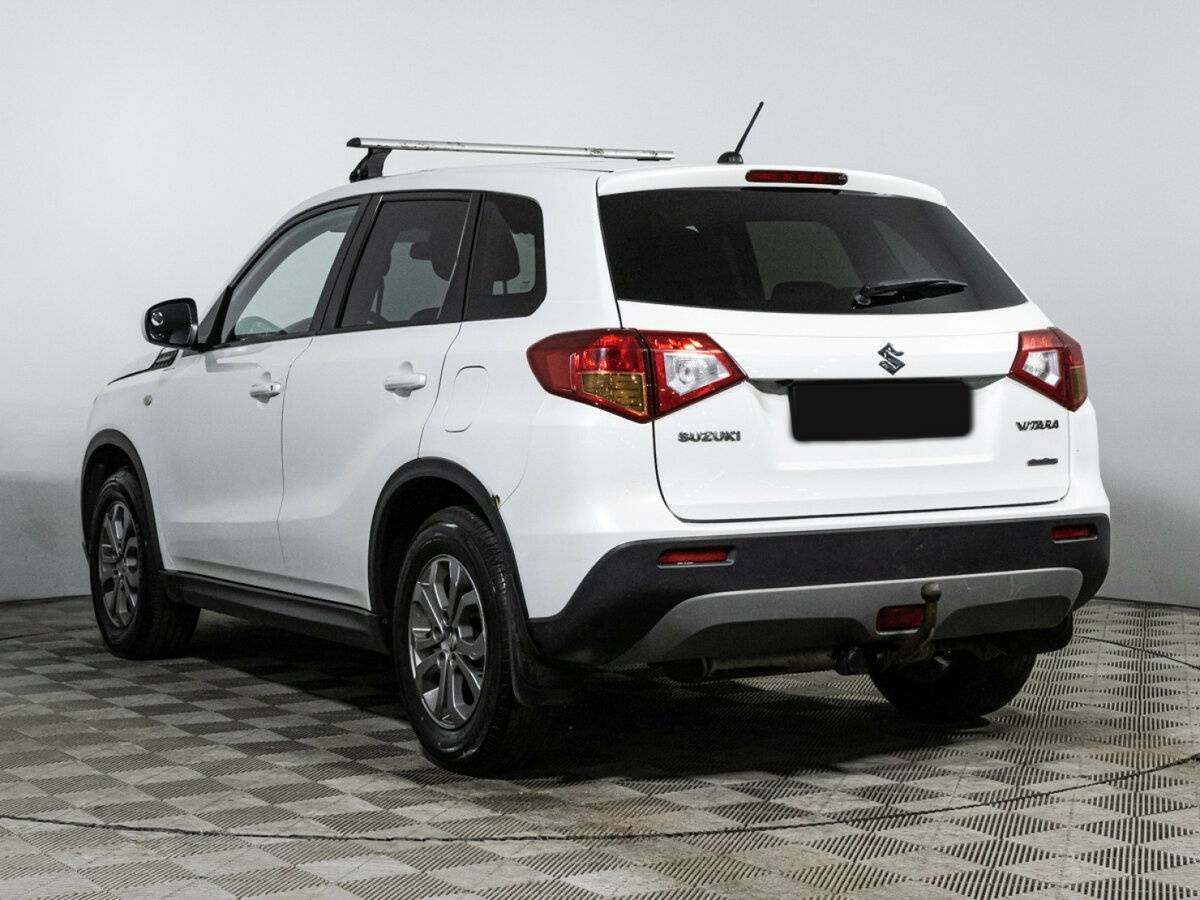 Suzuki Vitara с пробегом — 2016 год. Фото: #6