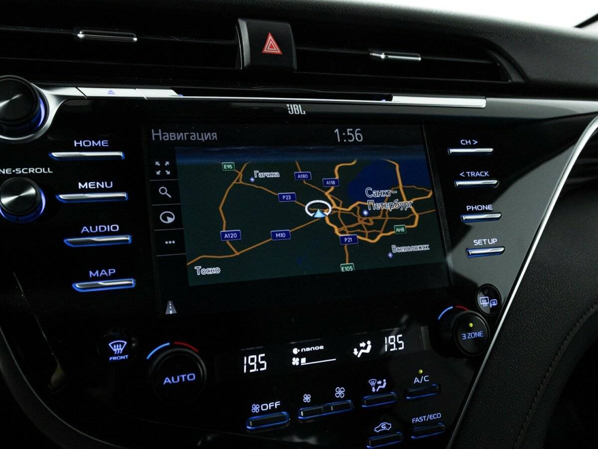 Toyota Camry с пробегом — 2020 год. Фото: #17