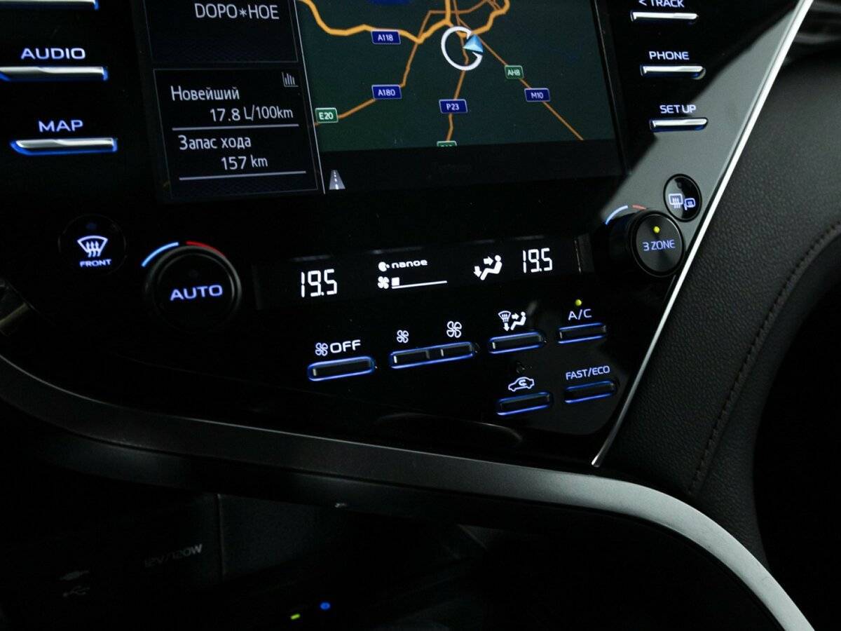 Toyota Camry с пробегом — 2020 год. Фото: #18