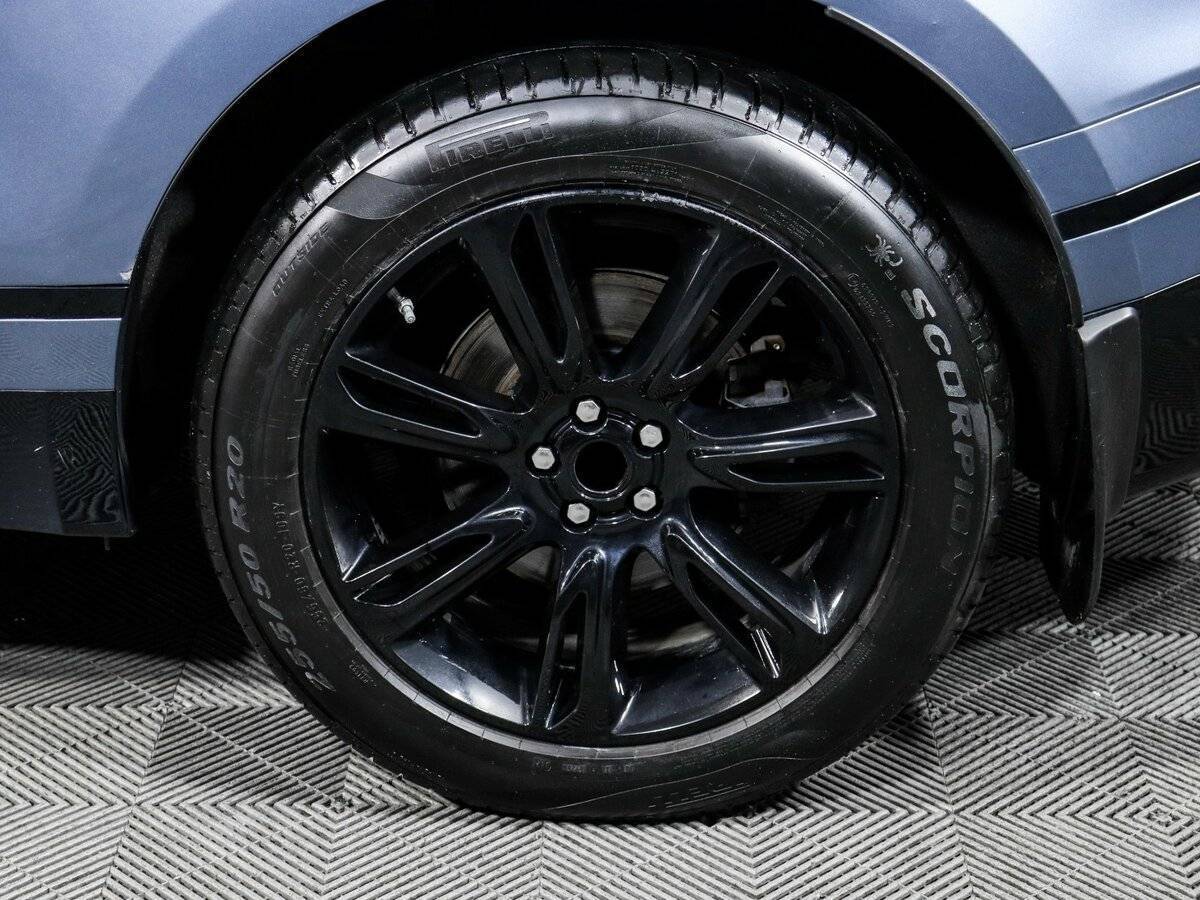 Land Rover Range Rover Velar с пробегом — 2018 год. Фото: #11