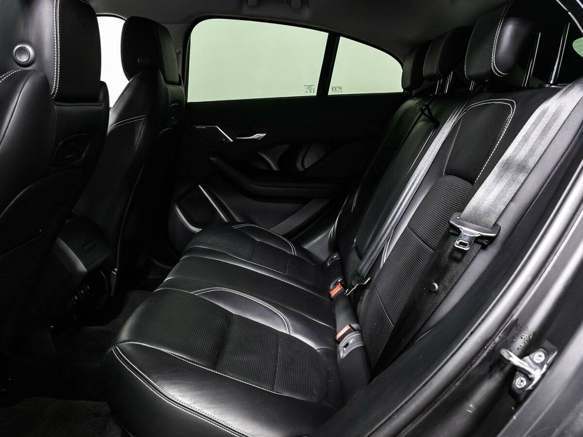 Jaguar I-Pace с пробегом — 2019 год. Фото: #13