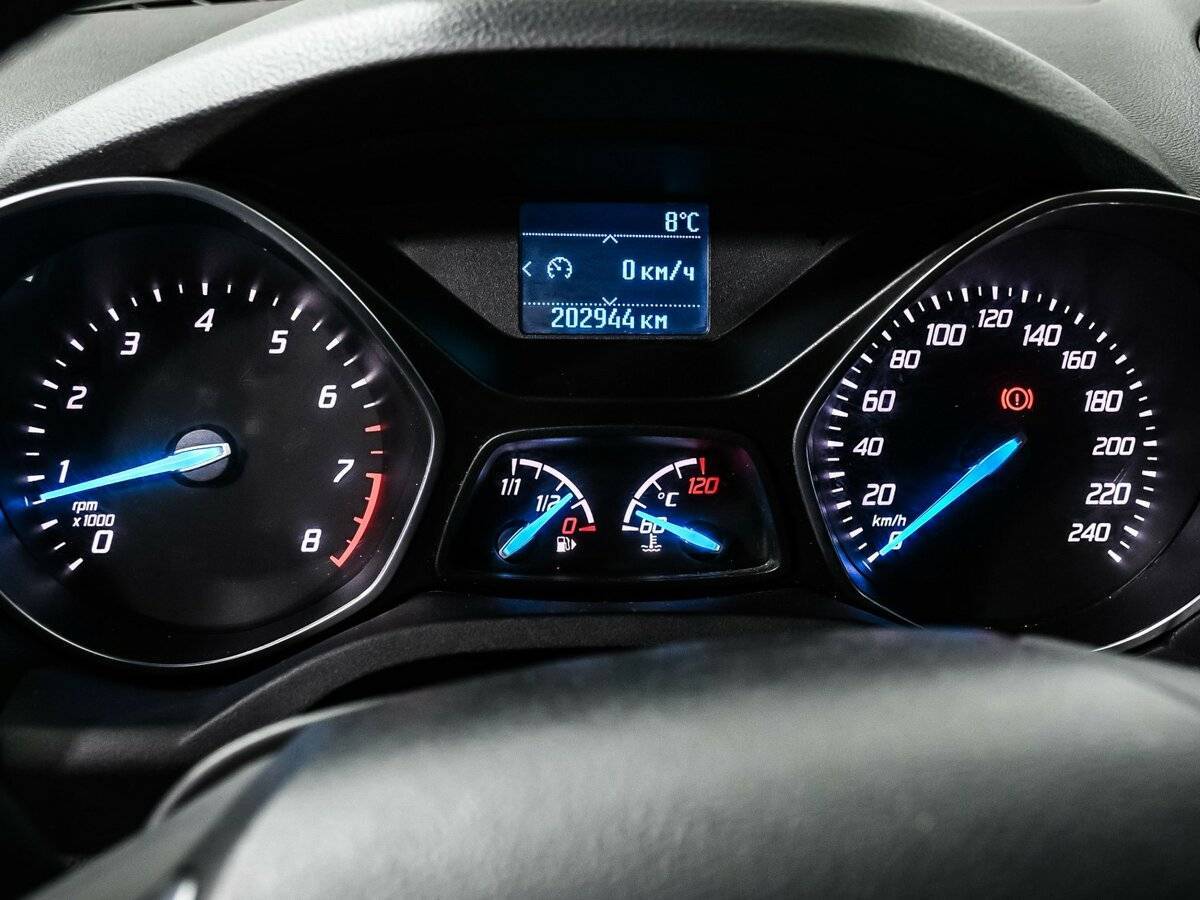 Ford Kuga с пробегом — 2013 год. Фото: #9