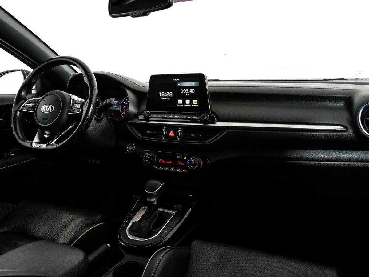 Kia Cerato с пробегом — 2020 год. Фото: #6
