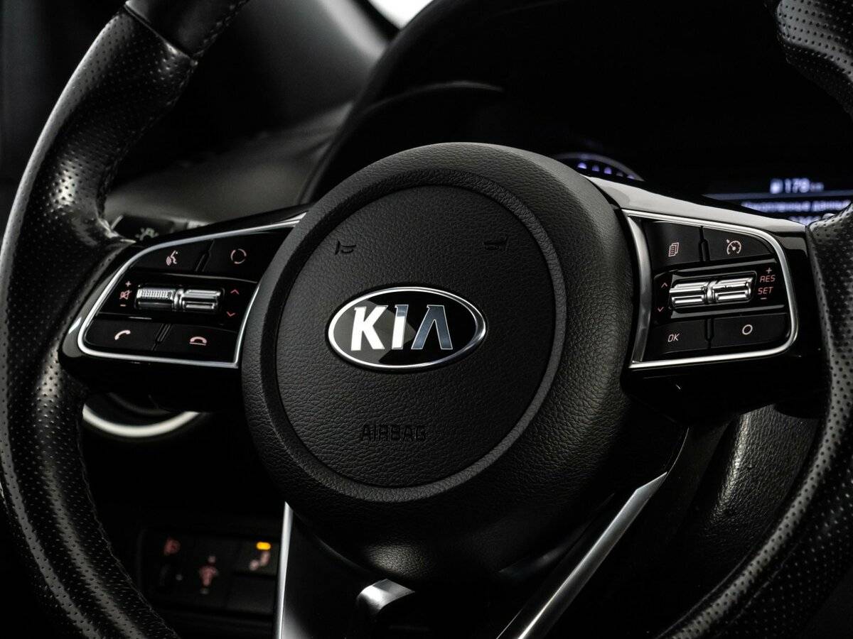 Kia Cerato с пробегом — 2020 год. Фото: #10