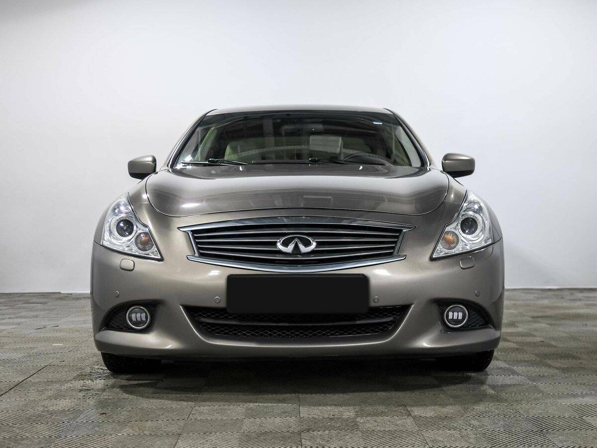Infiniti G с пробегом — 2013 год. Фото: #1