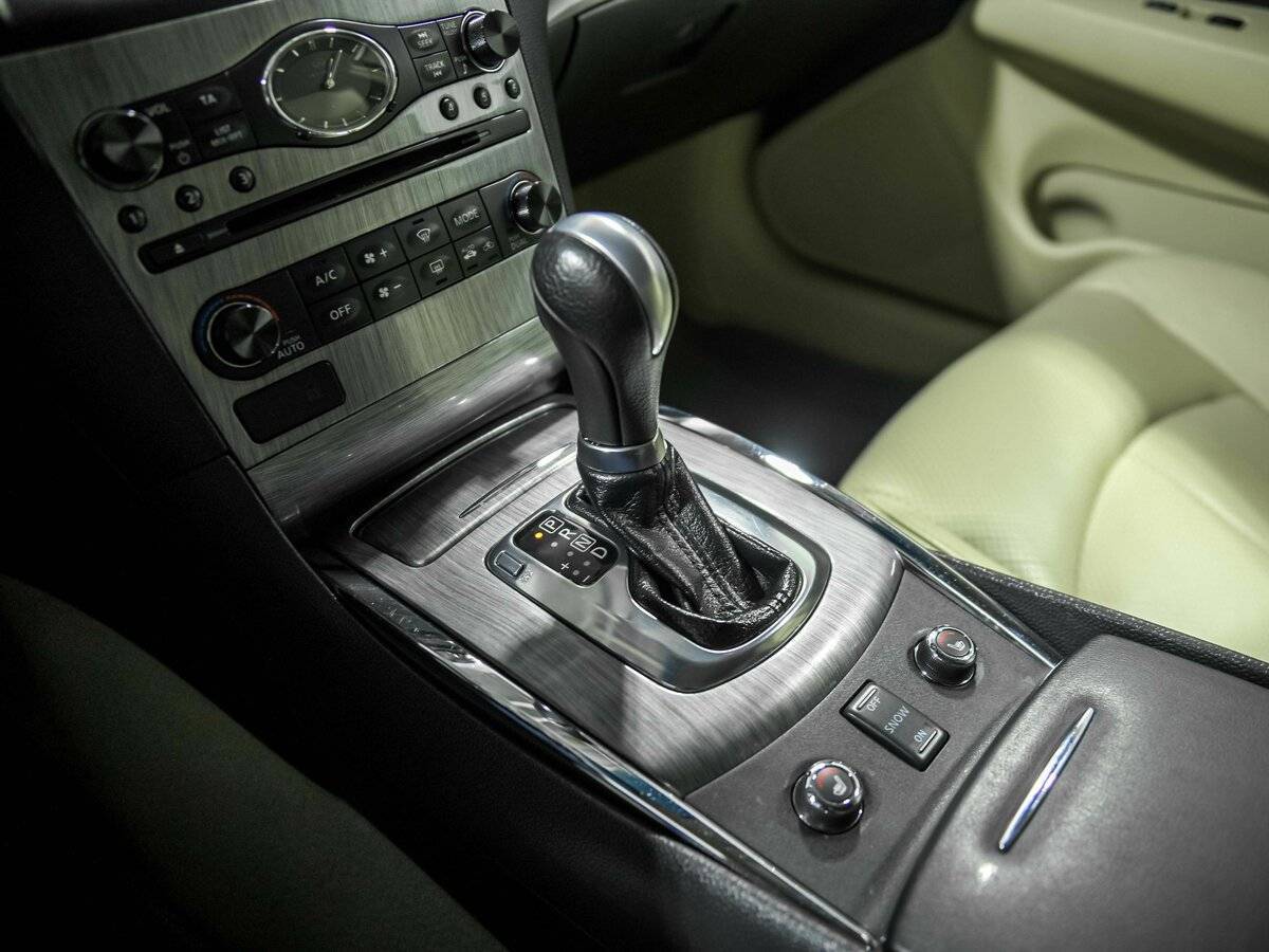 Infiniti G с пробегом — 2013 год. Фото: #11