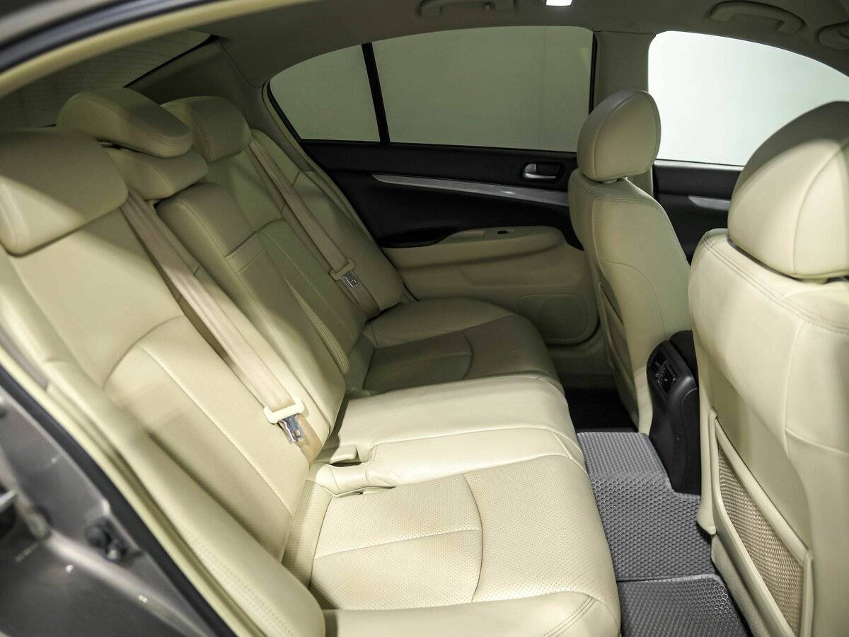 Infiniti G с пробегом — 2013 год. Фото: #16