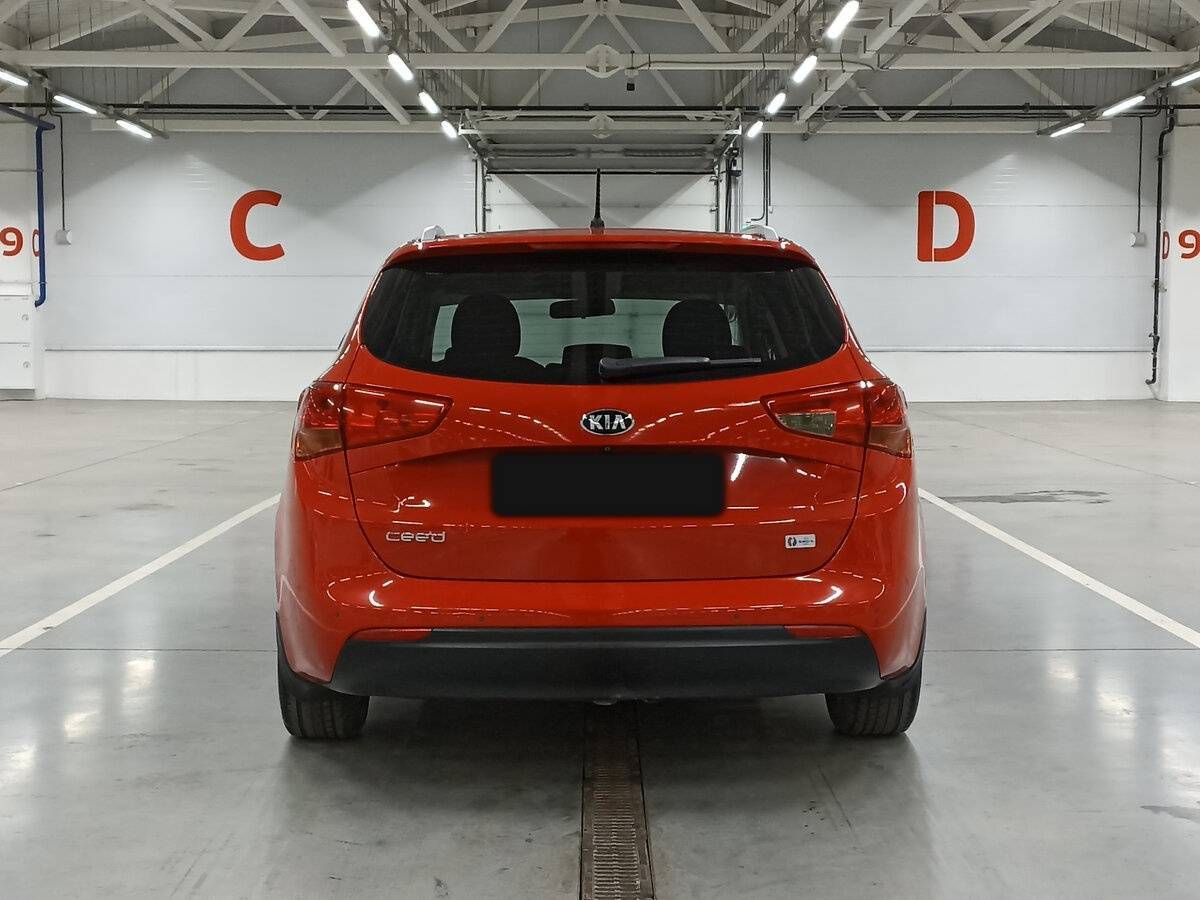 Kia Ceed с пробегом — 2016 год. Фото: #5