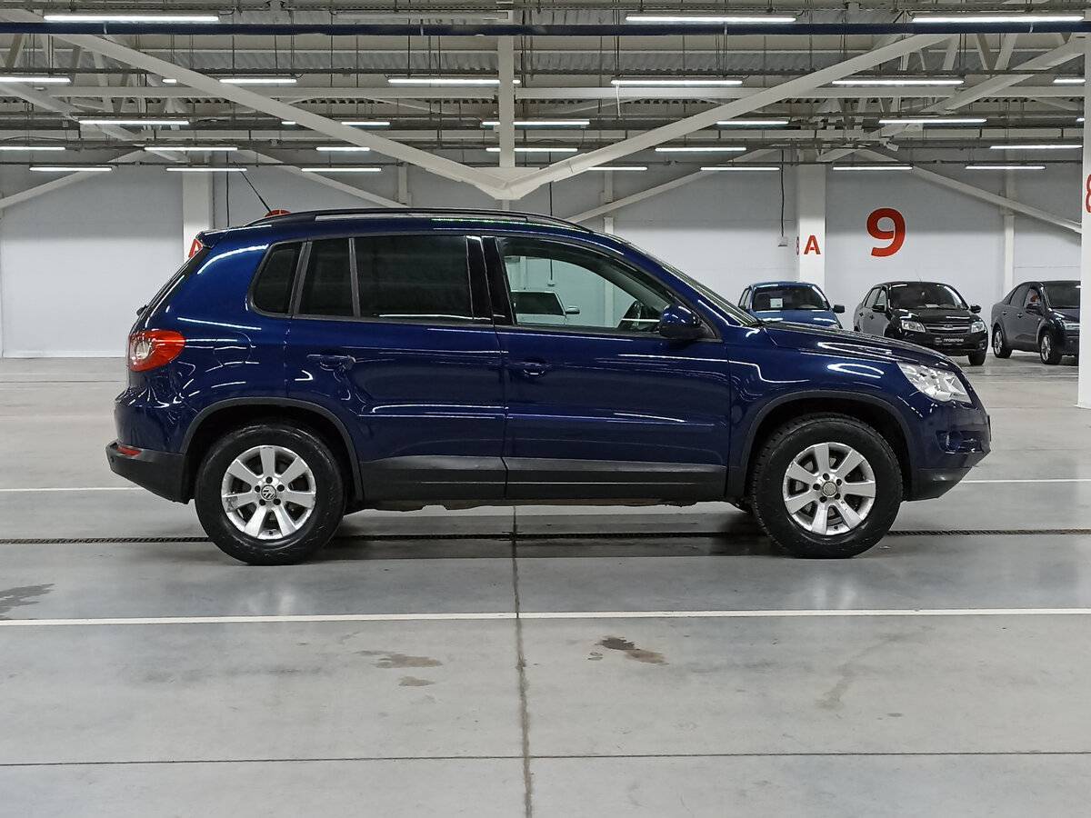 Volkswagen Tiguan с пробегом — 2009 год. Фото: #3