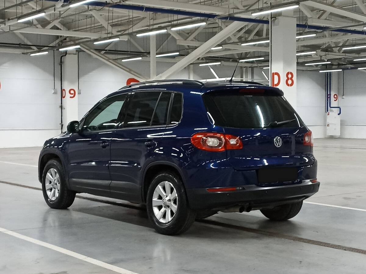 Volkswagen Tiguan с пробегом — 2009 год. Фото: #6