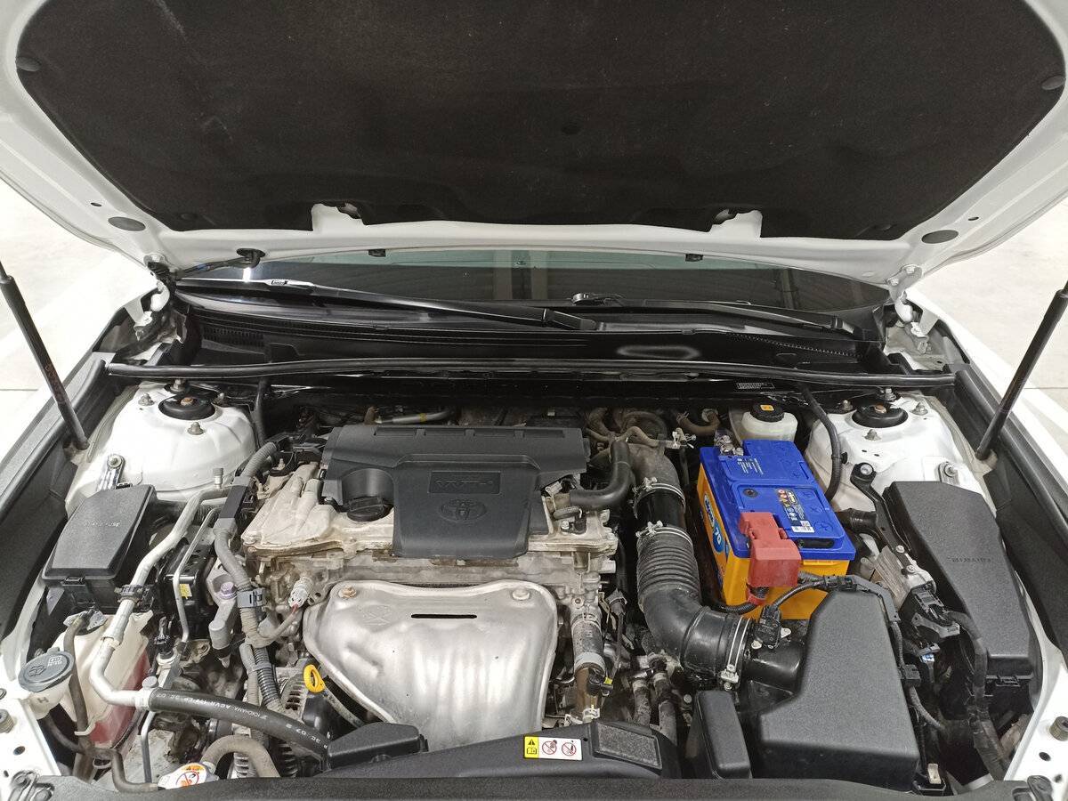 Toyota Camry с пробегом — 2019 год. Фото: #8