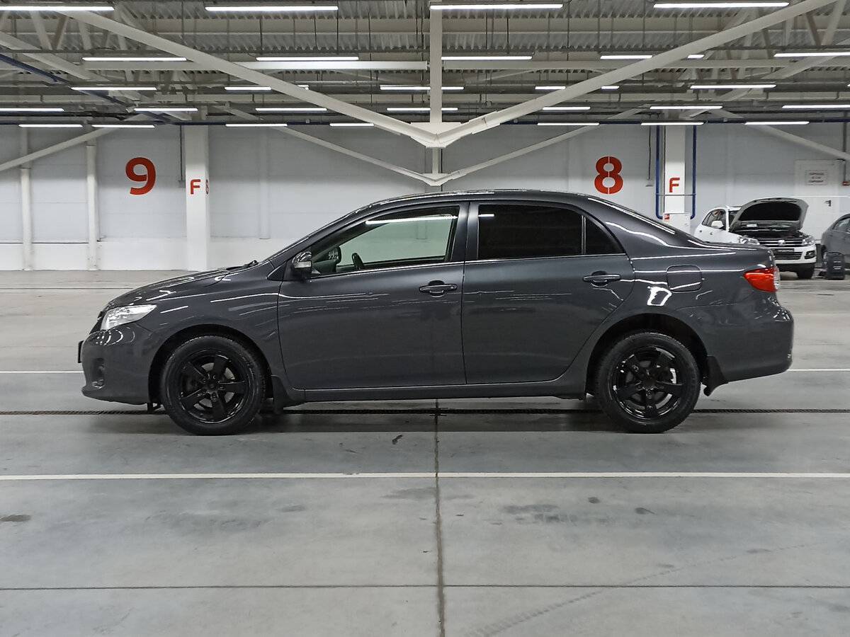 Toyota Corolla с пробегом — 2010 год. Фото: #7