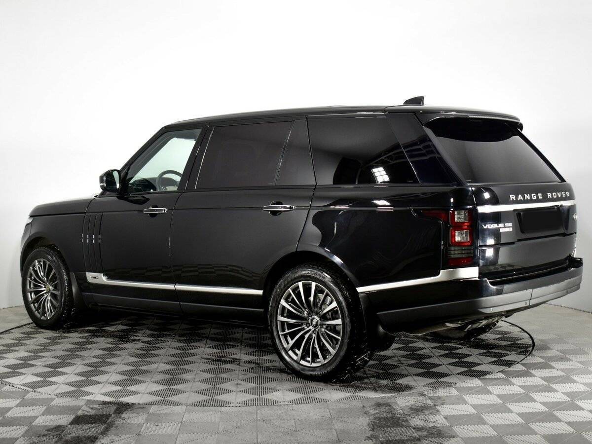 Land Rover Range Rover с пробегом — 2017 год. Фото: #4