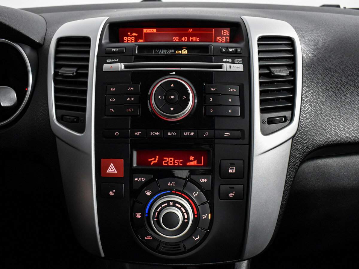 Kia Venga с пробегом — 2011 год. Фото: #15