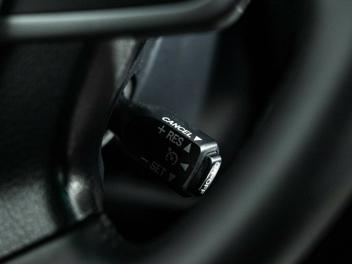 Toyota Camry с пробегом — 2011 год. Фото: #23