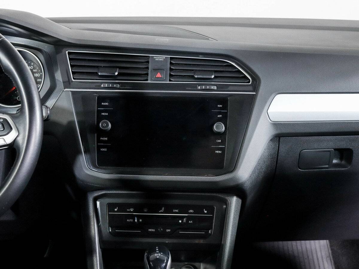 Volkswagen Tiguan с пробегом — 2021 год. Фото: #12