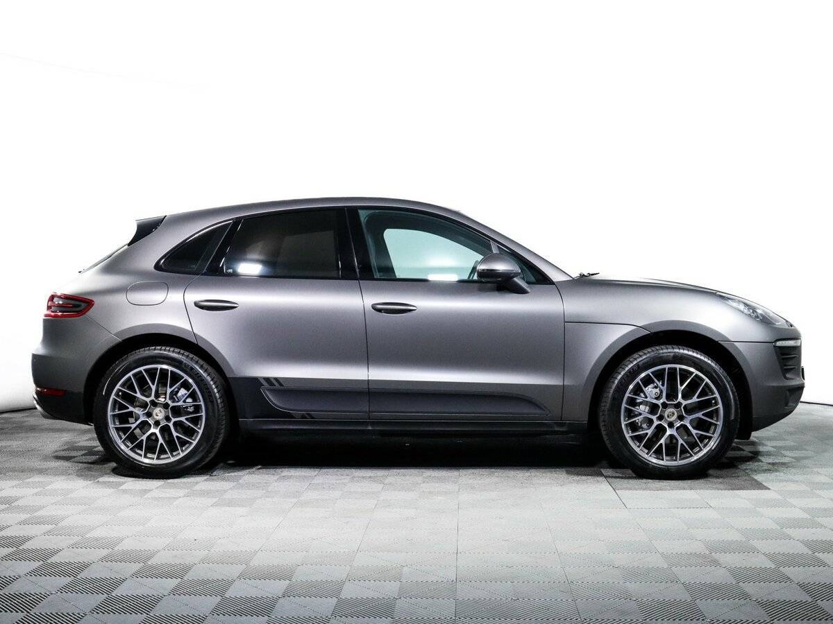 Porsche Macan с пробегом — 2015 год. Фото: #3
