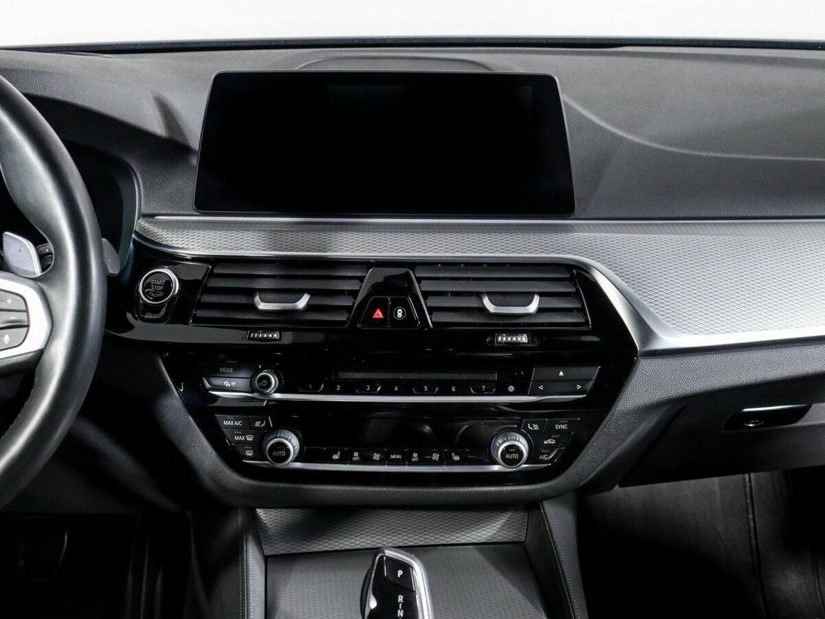 BMW 5 серии с пробегом — 2018 год. Фото: #13