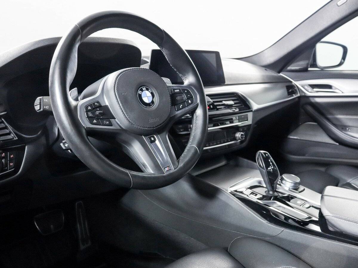 BMW 5 серии с пробегом — 2018 год. Фото: #14