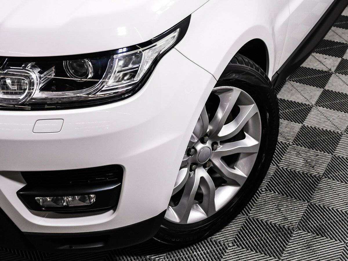 Land Rover Range Rover Sport с пробегом — 2016 год. Фото: #13