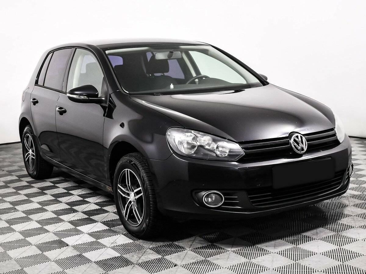 Volkswagen Golf с пробегом — 2010 год. Фото: #2