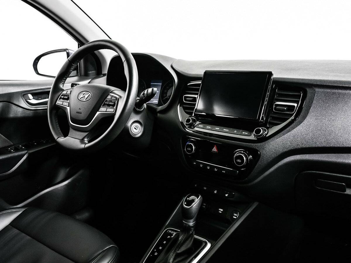 Hyundai Solaris с пробегом — 2021 год. Фото: #8