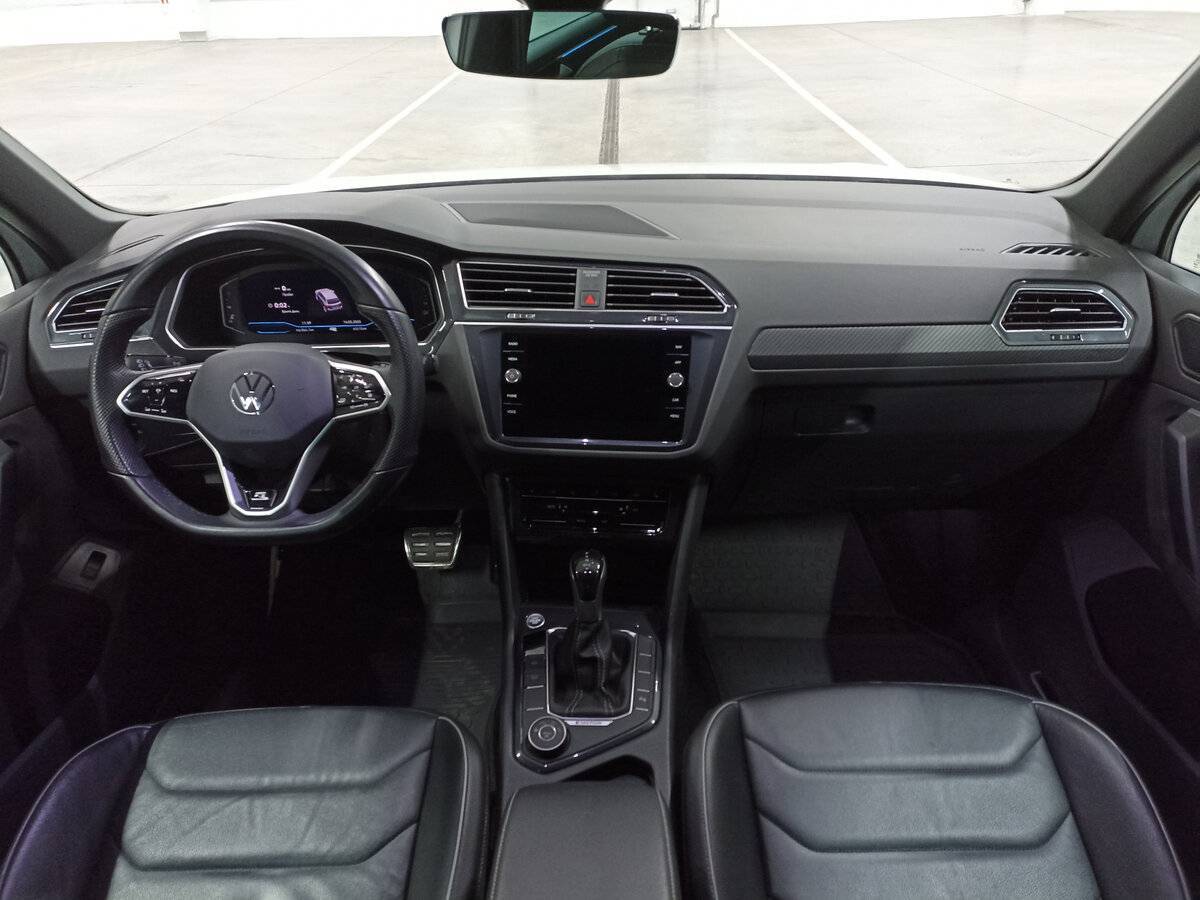 Volkswagen Tiguan с пробегом — 2021 год. Фото: #13