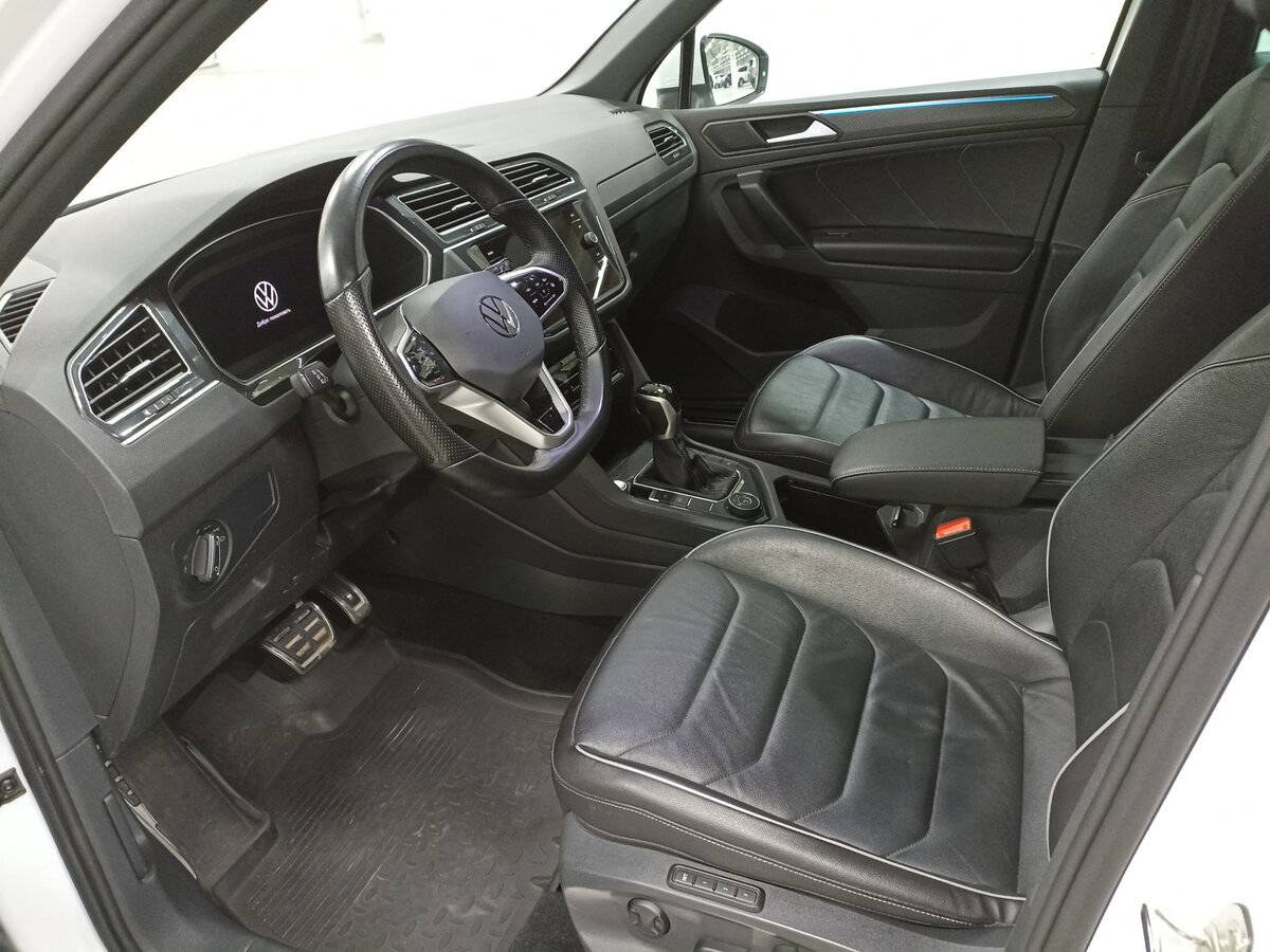 Volkswagen Tiguan с пробегом — 2021 год. Фото: #15