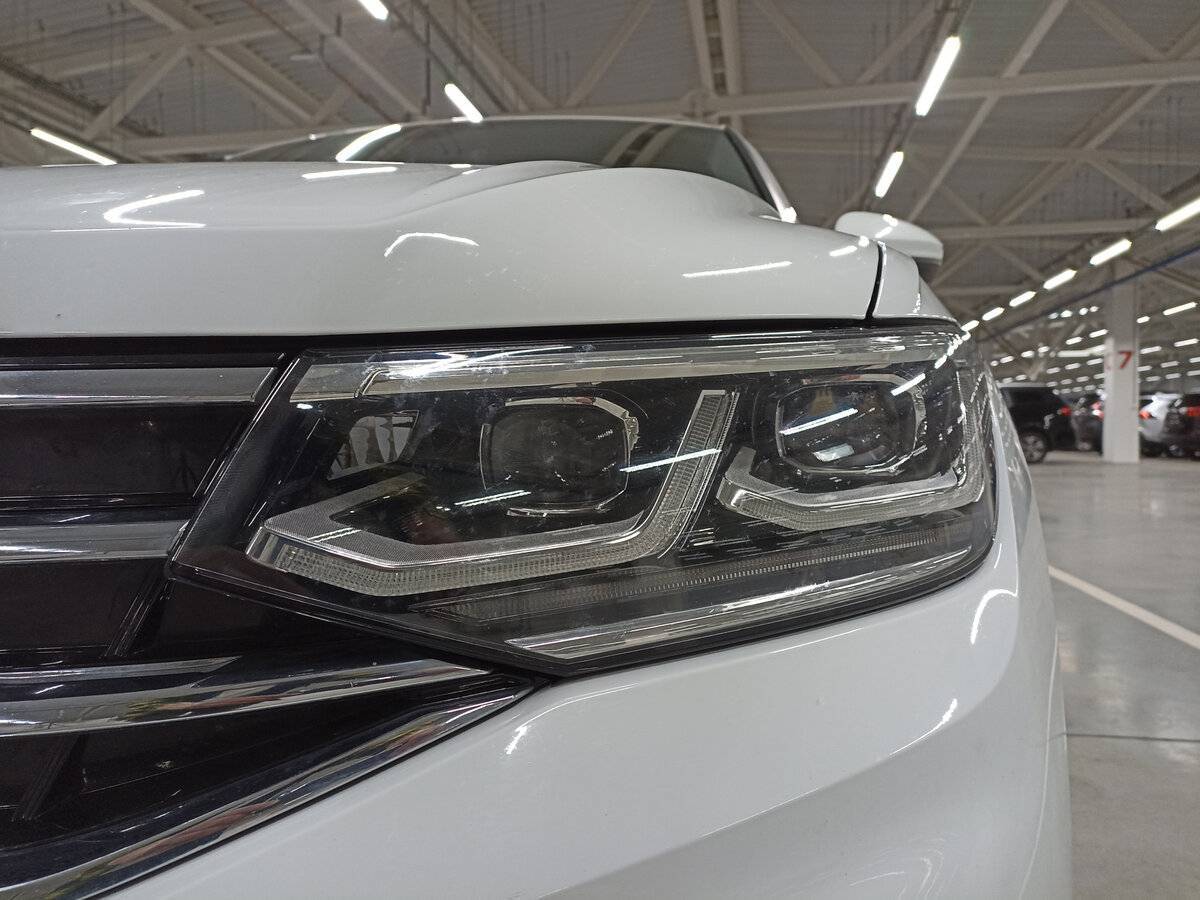 Volkswagen Tiguan с пробегом — 2021 год. Фото: #16