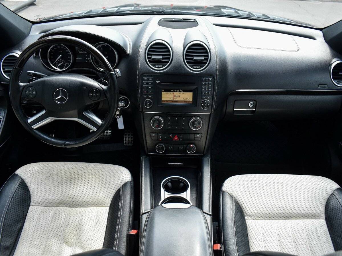 Mercedes-Benz GL-Класс с пробегом — 2012 год. Фото: #16