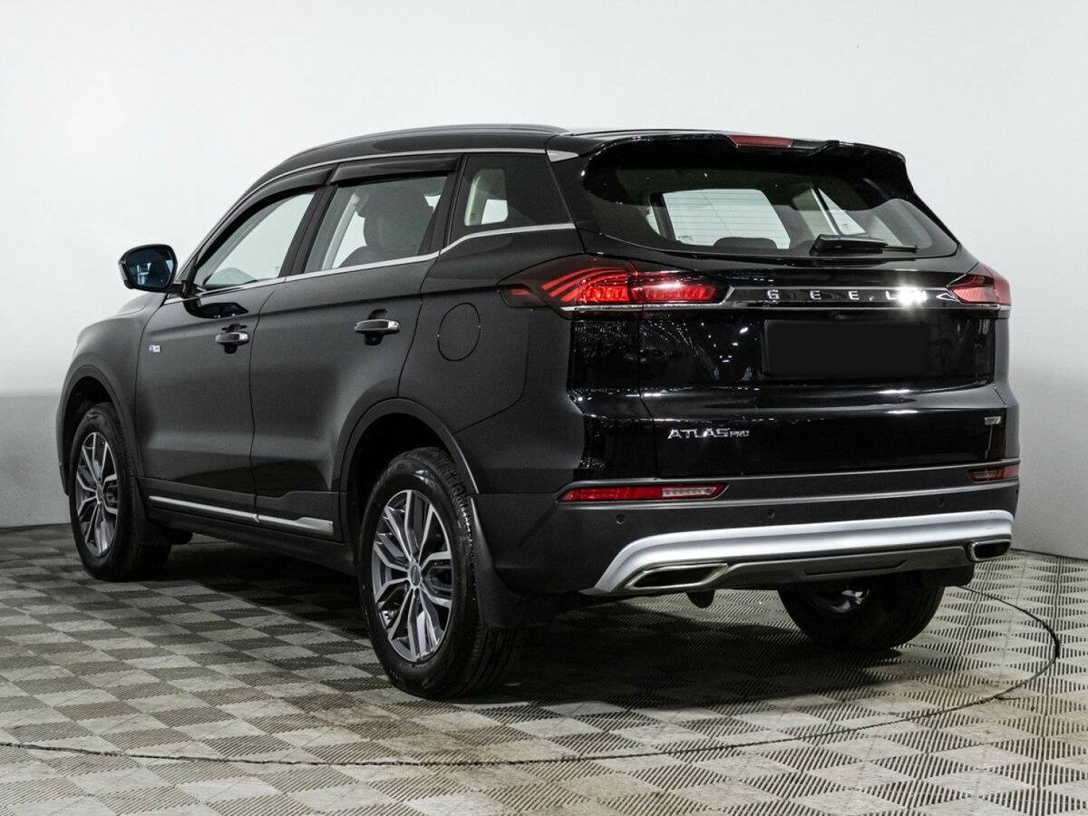 Geely Atlas Pro с пробегом — 2022 год. Фото: #6