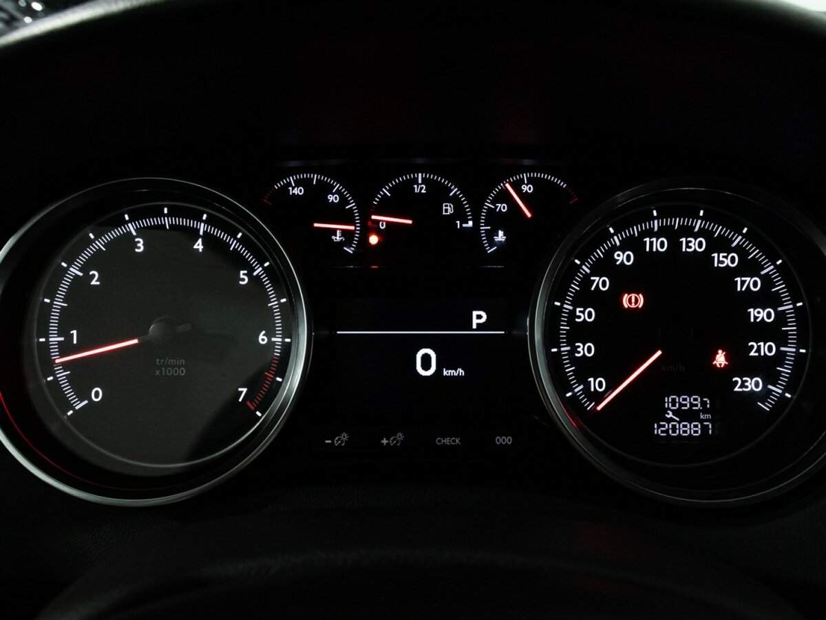 Peugeot 508 с пробегом — 2014 год. Фото: #11