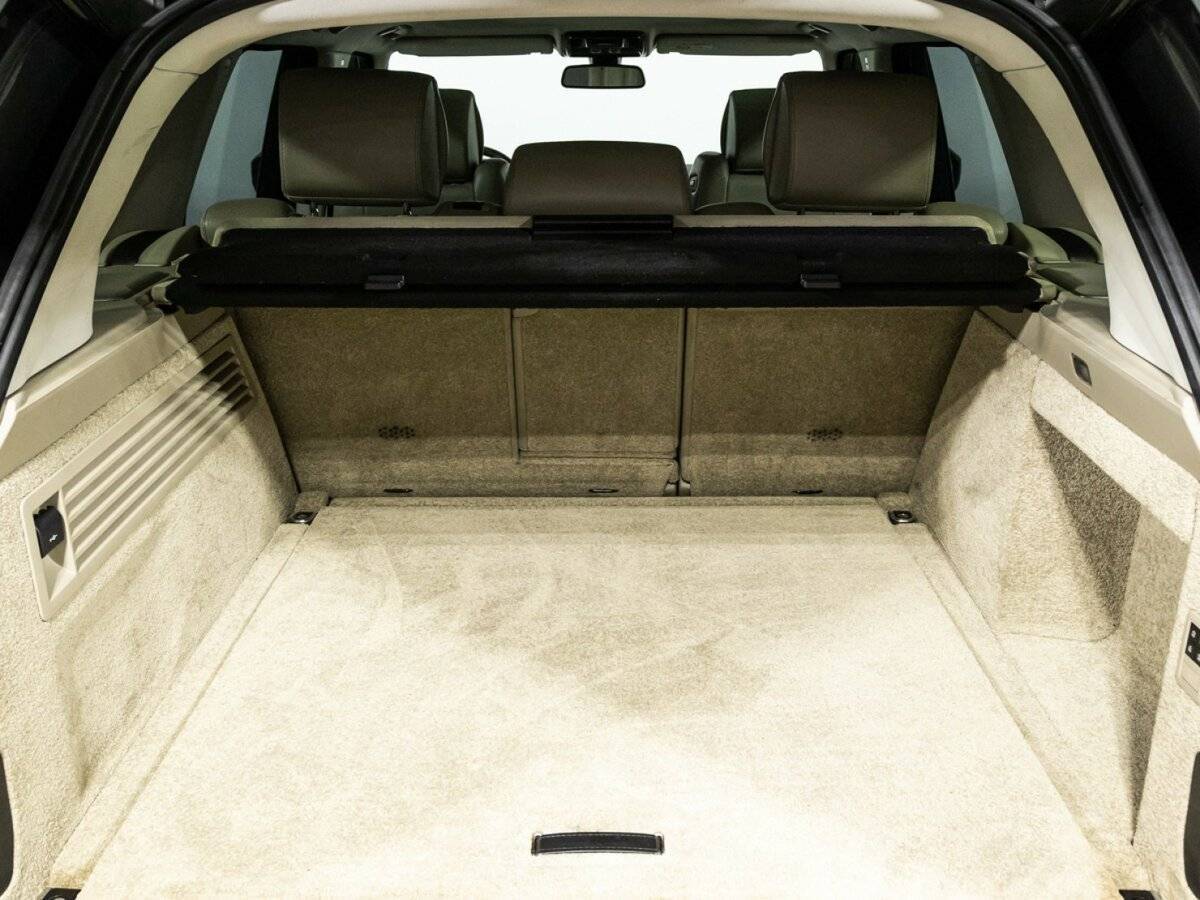 Land Rover Range Rover с пробегом — 2014 год. Фото: #14