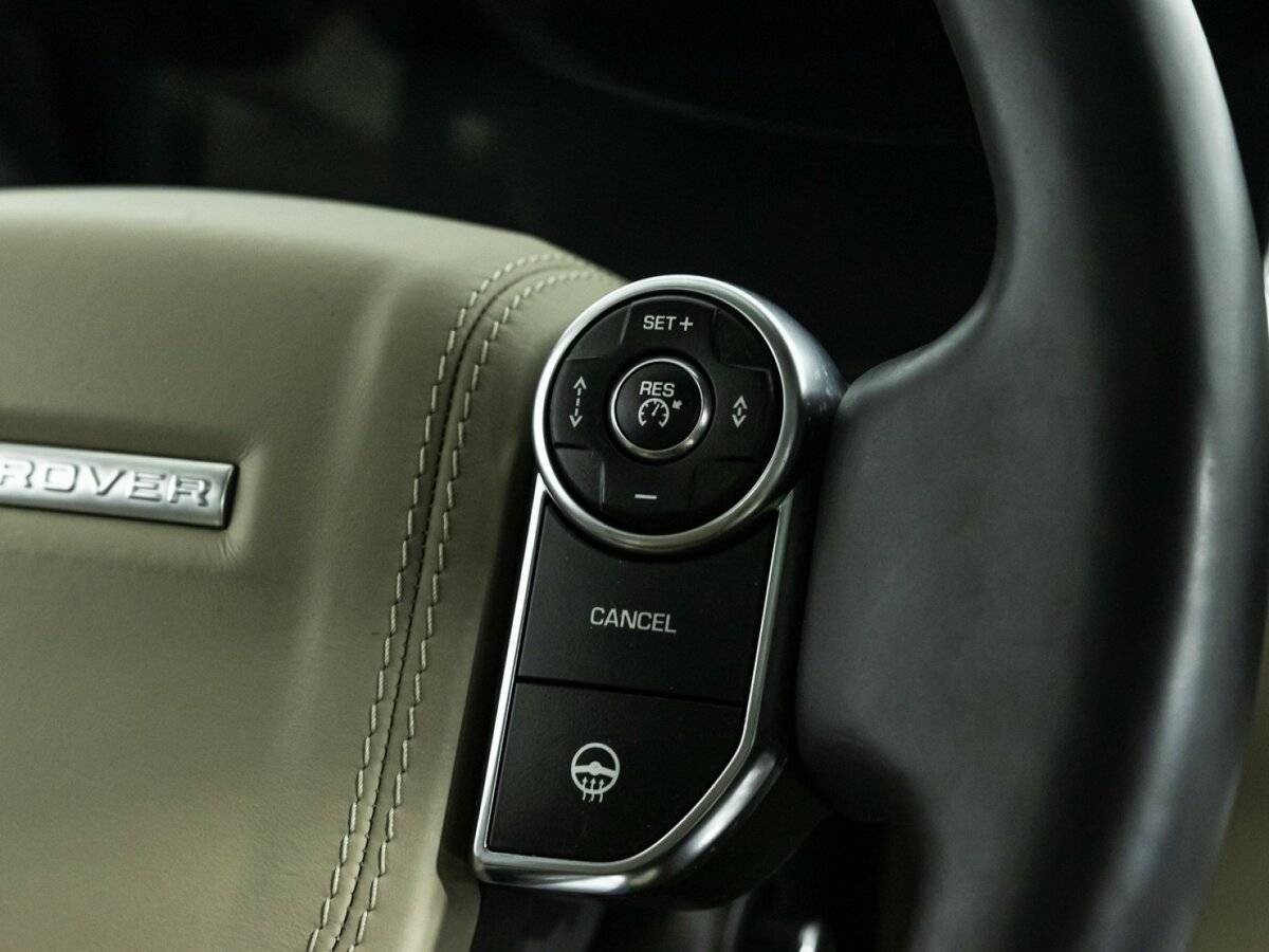 Land Rover Range Rover с пробегом — 2014 год. Фото: #26