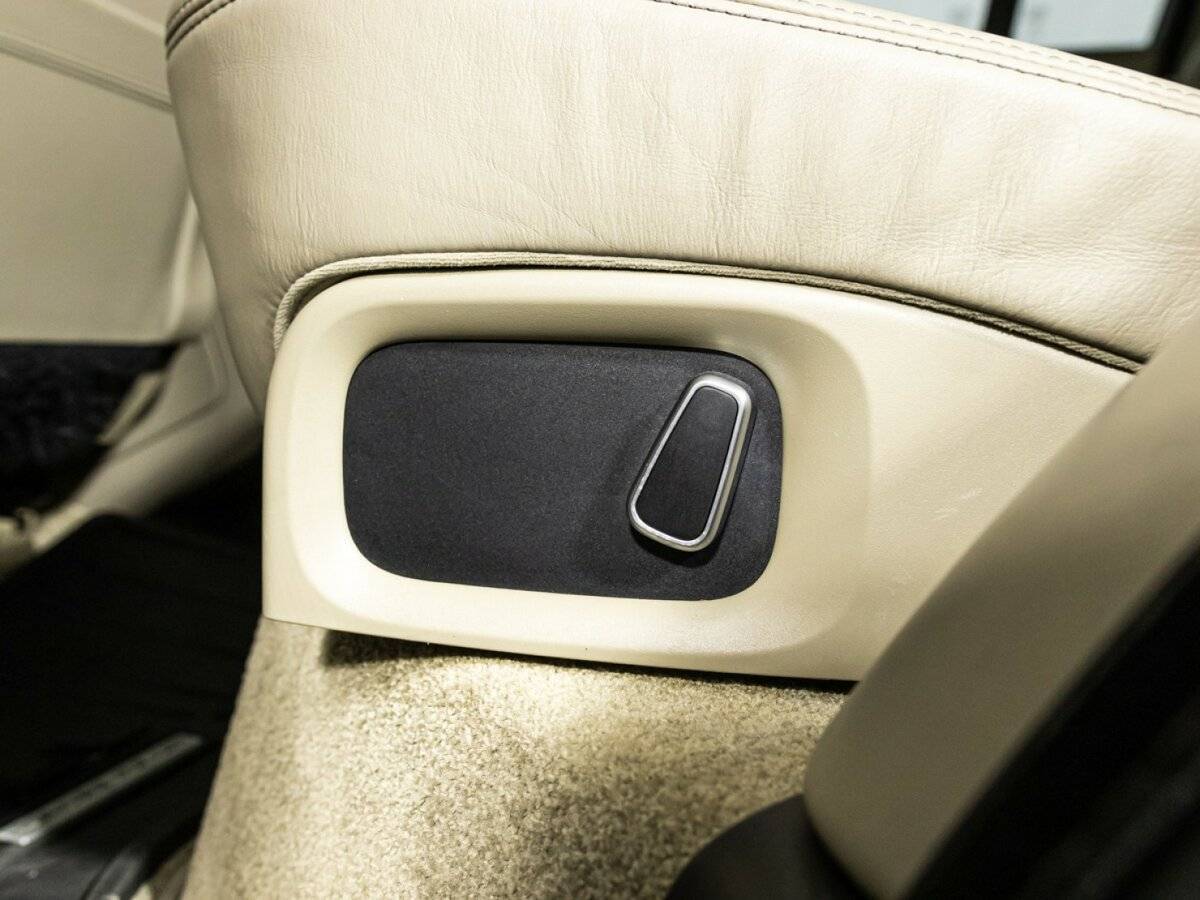 Land Rover Range Rover с пробегом — 2014 год. Фото: #28