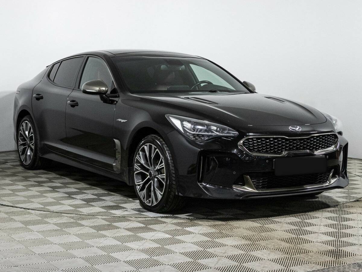 Kia Stinger с пробегом — 2018 год. Фото: #2