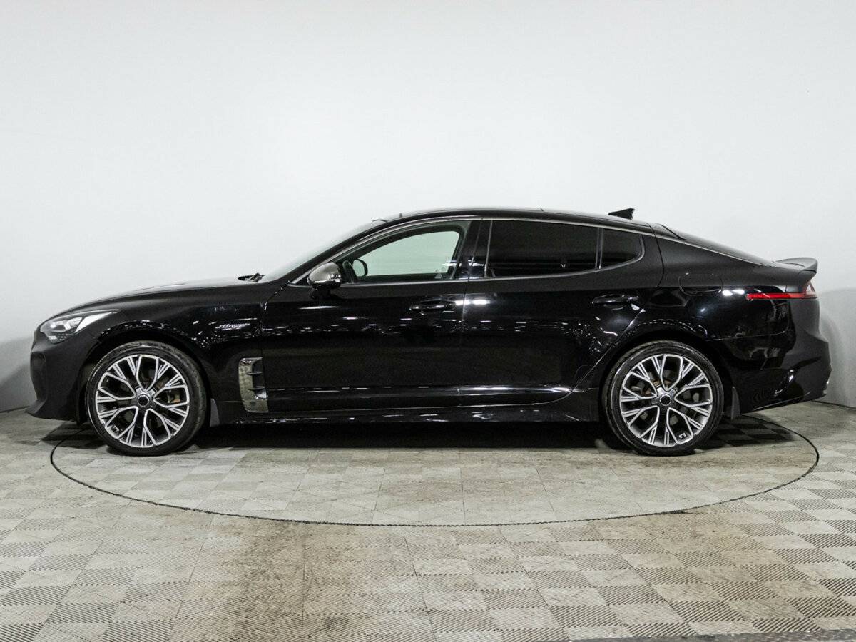 Kia Stinger с пробегом — 2018 год. Фото: #7