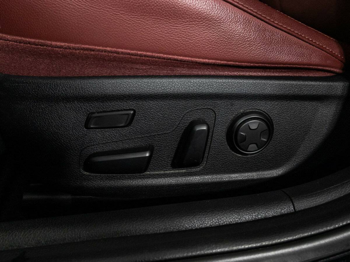 Kia Stinger с пробегом — 2018 год. Фото: #16