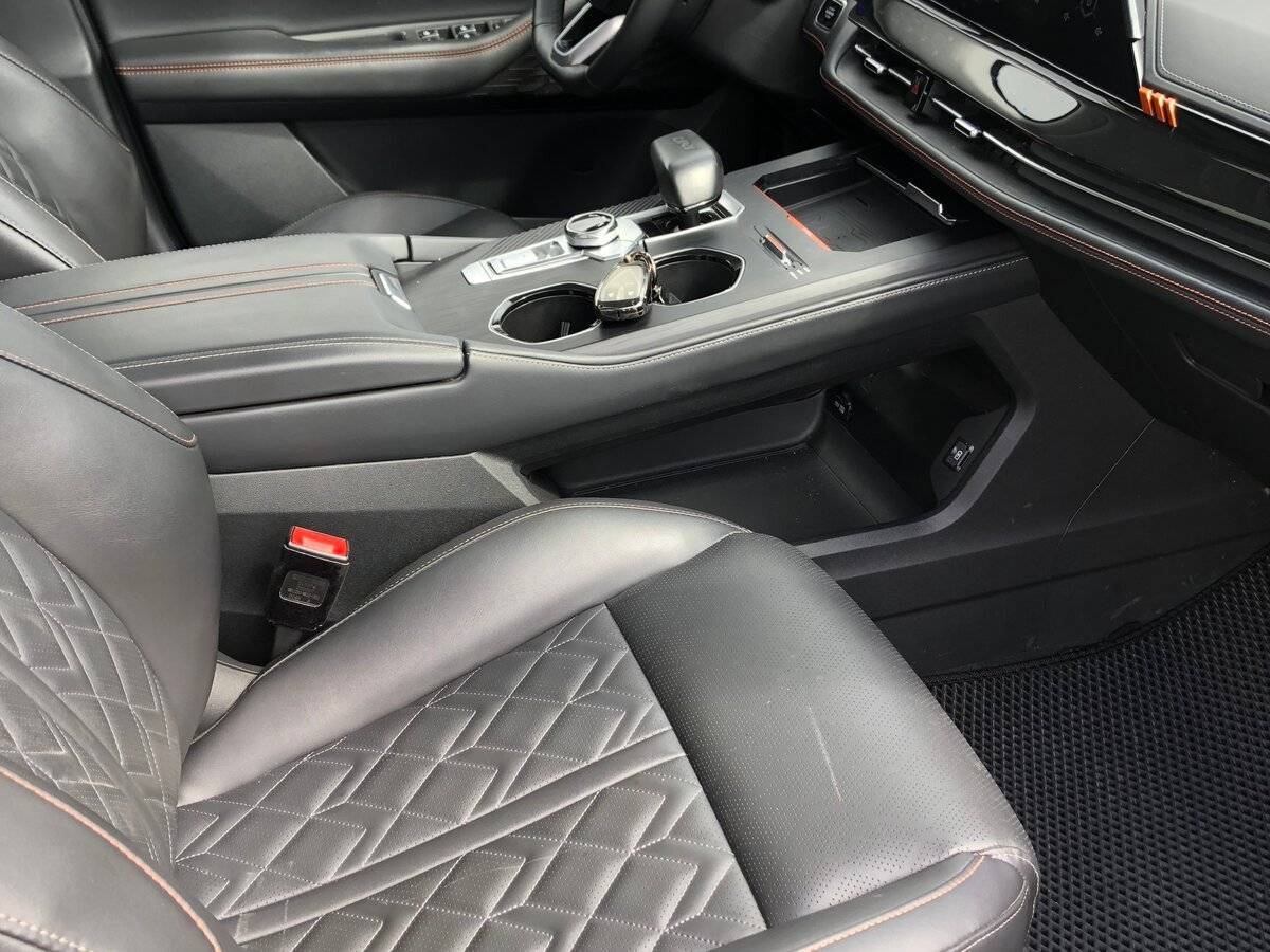 Changan UNI-K с пробегом — 2023 год. Фото: #16