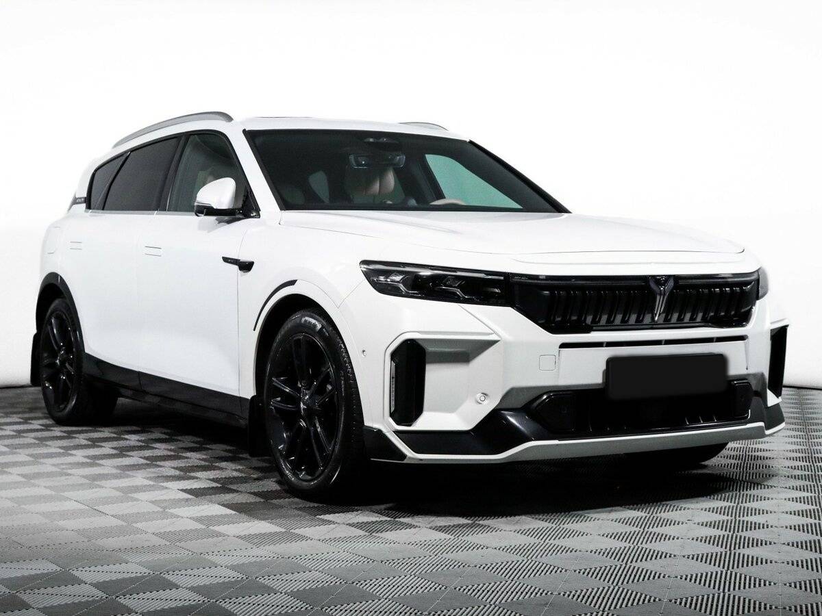 Voyah Free с пробегом — 2023 год. Фото: #2