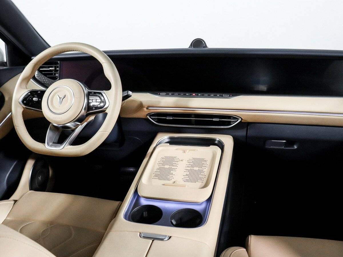 Voyah Free с пробегом — 2023 год. Фото: #11