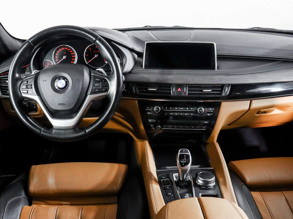 BMW X6 с пробегом — 2017 год. Фото: #6
