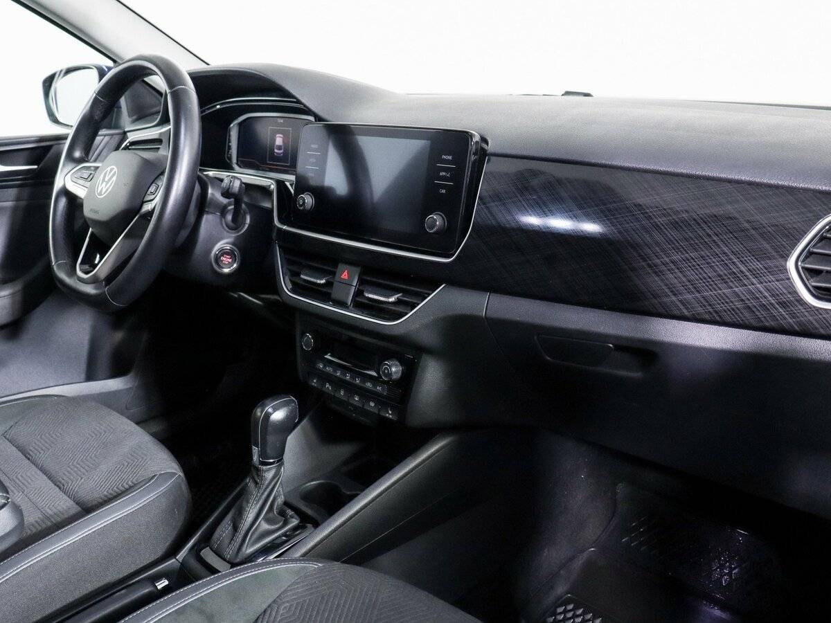 Volkswagen Polo с пробегом — 2021 год. Фото: #4