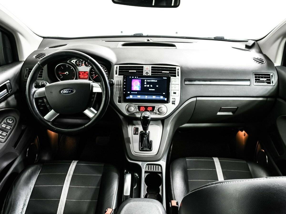 Ford Kuga с пробегом — 2012 год. Фото: #10