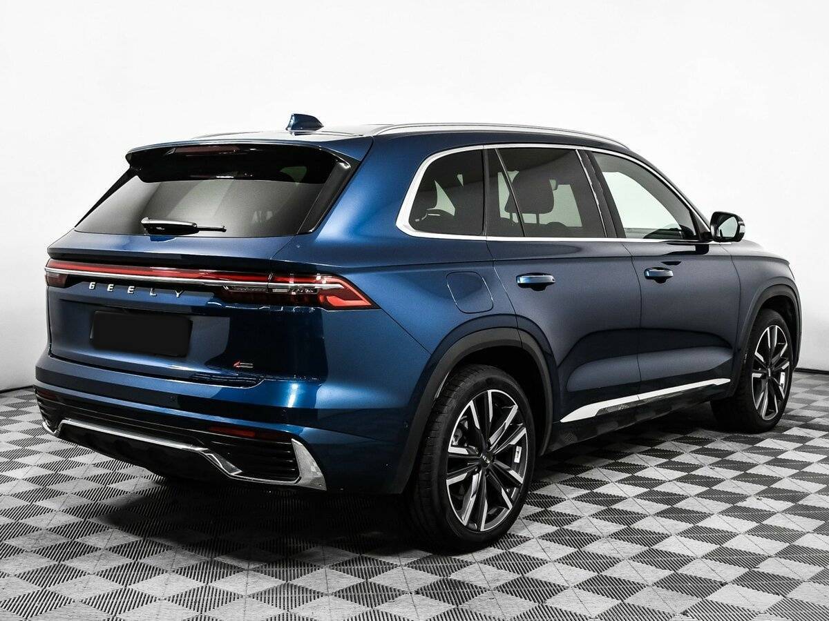 Geely Monjaro с пробегом — 2024 год. Фото: #4