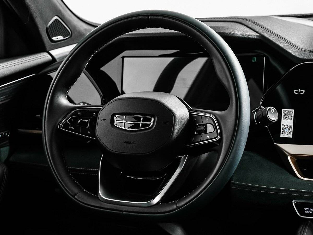 Geely Monjaro с пробегом — 2024 год. Фото: #11